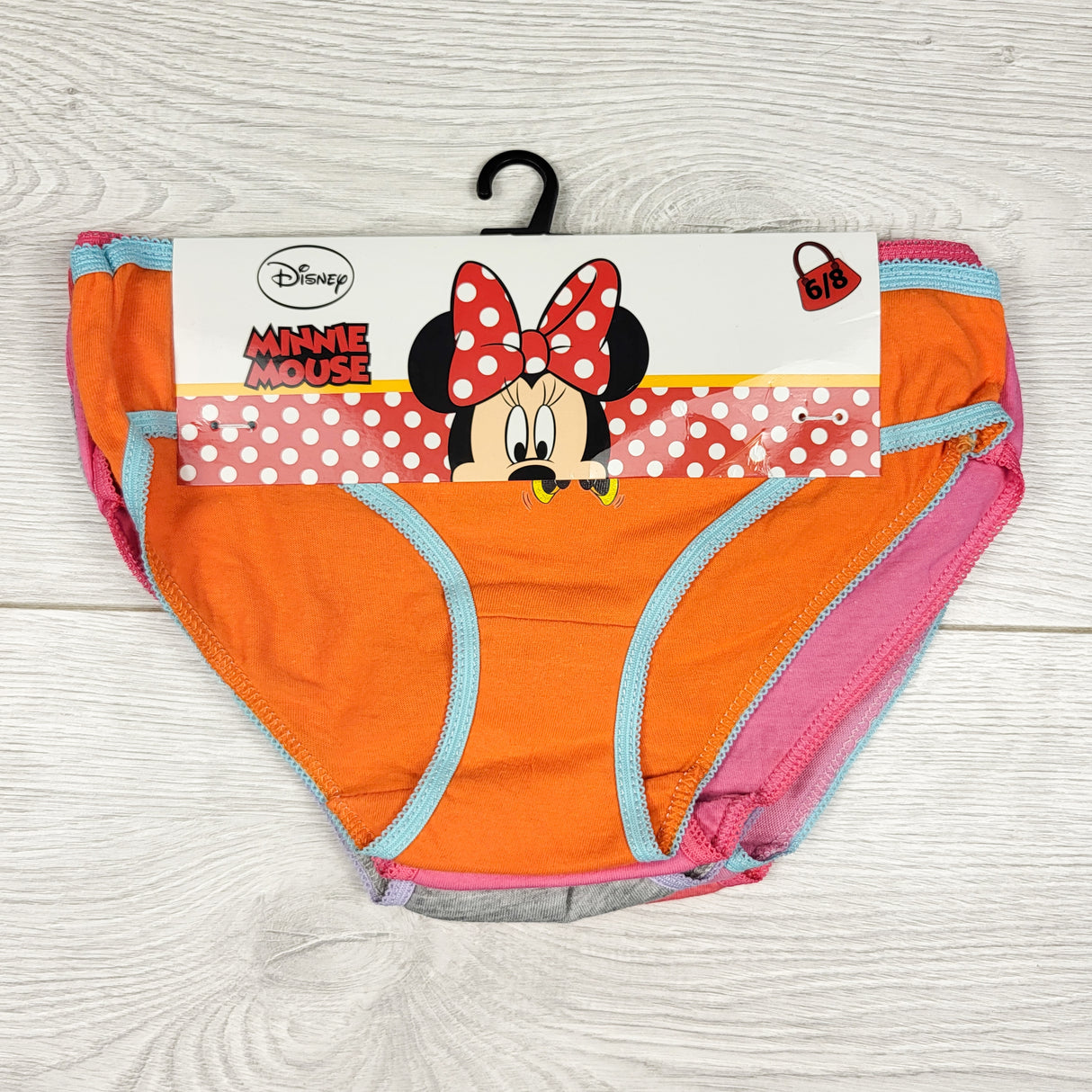 NEW - Minnie Mouse 3pc underwear. Size 6-8 Years
