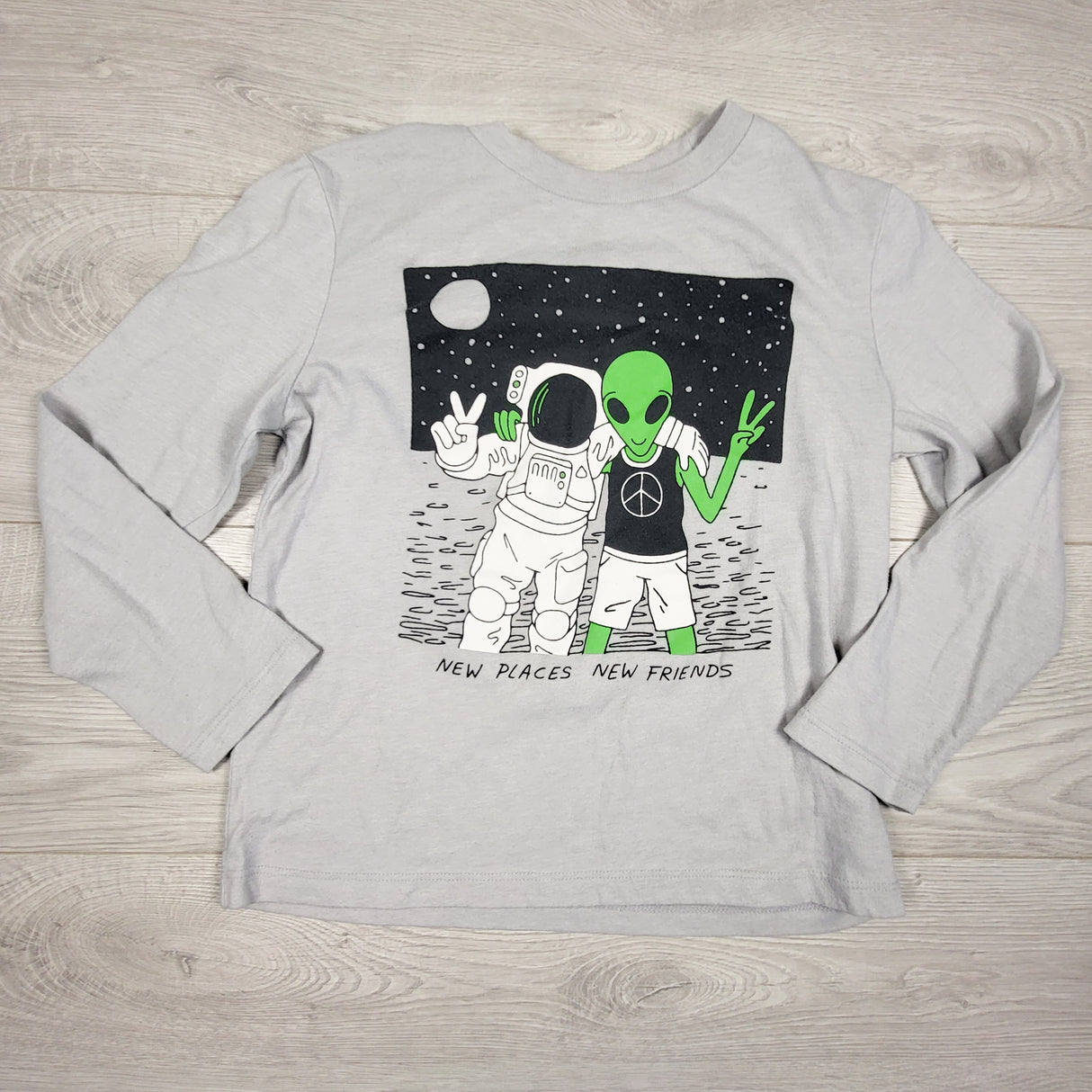 Old Navy grey top with alien and astronaut. Size 8