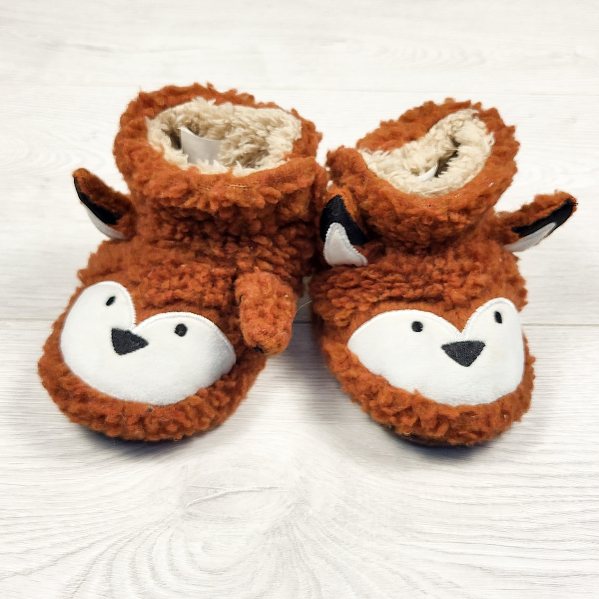 Plush fox booties / slippers. Size 12-18 months