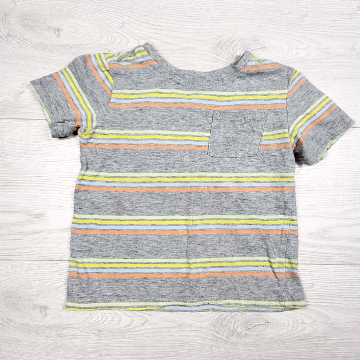 George grey striped t-shirt. Size 3T