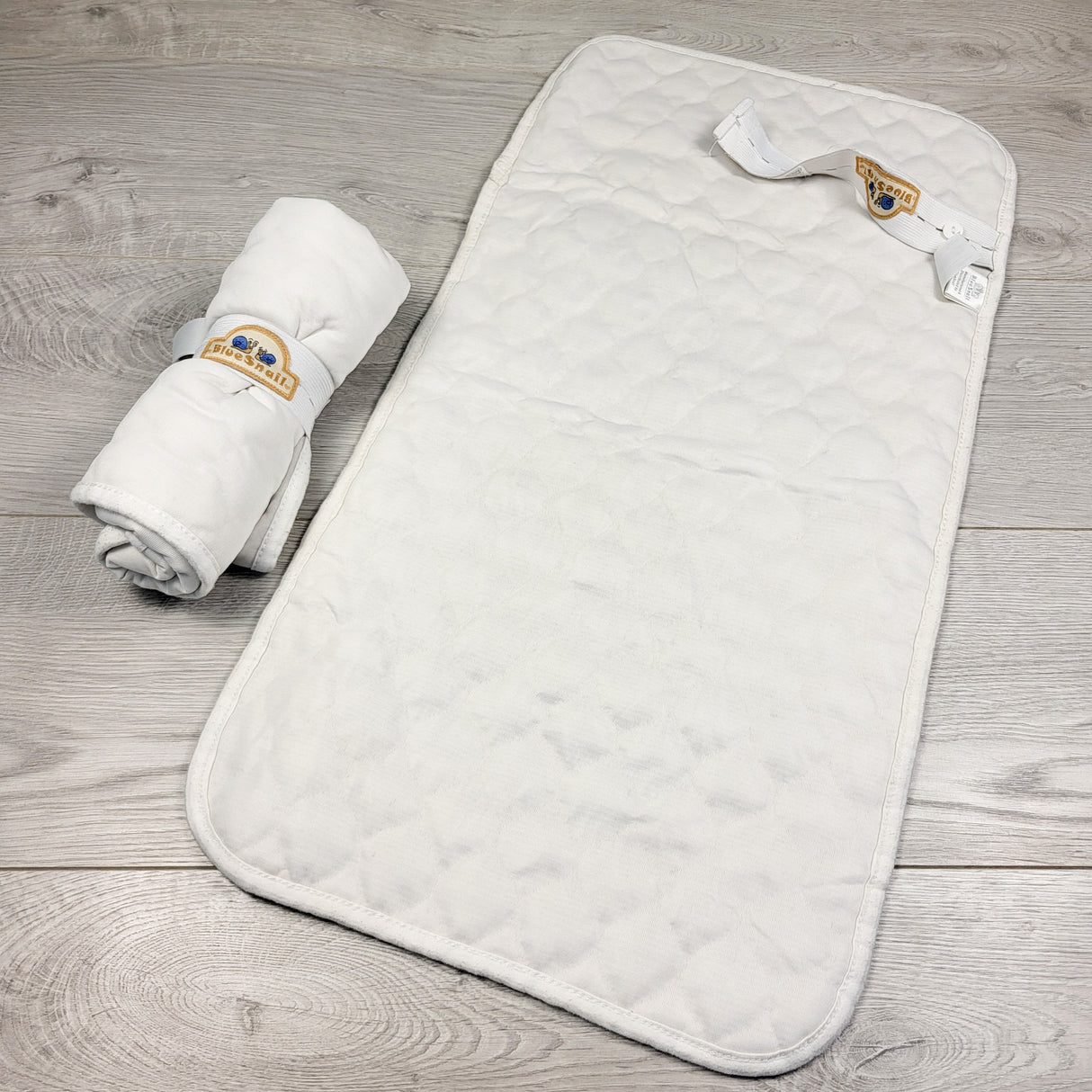 Blue Snail pair of quilted waterproof change pad covers