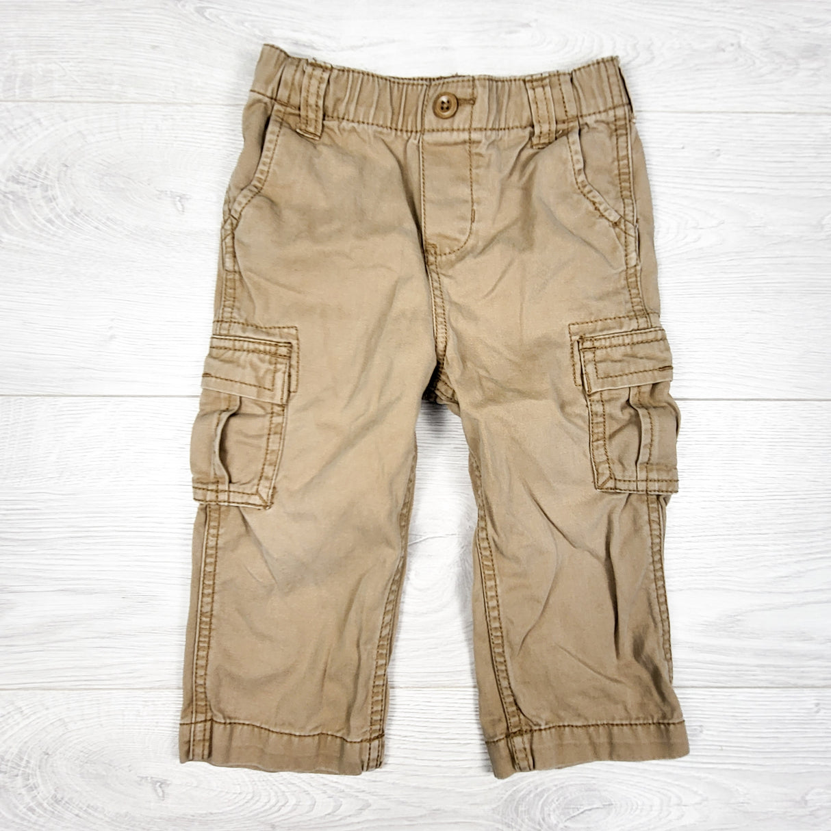 Oshkosh tan cargo pants. Size 18 months
