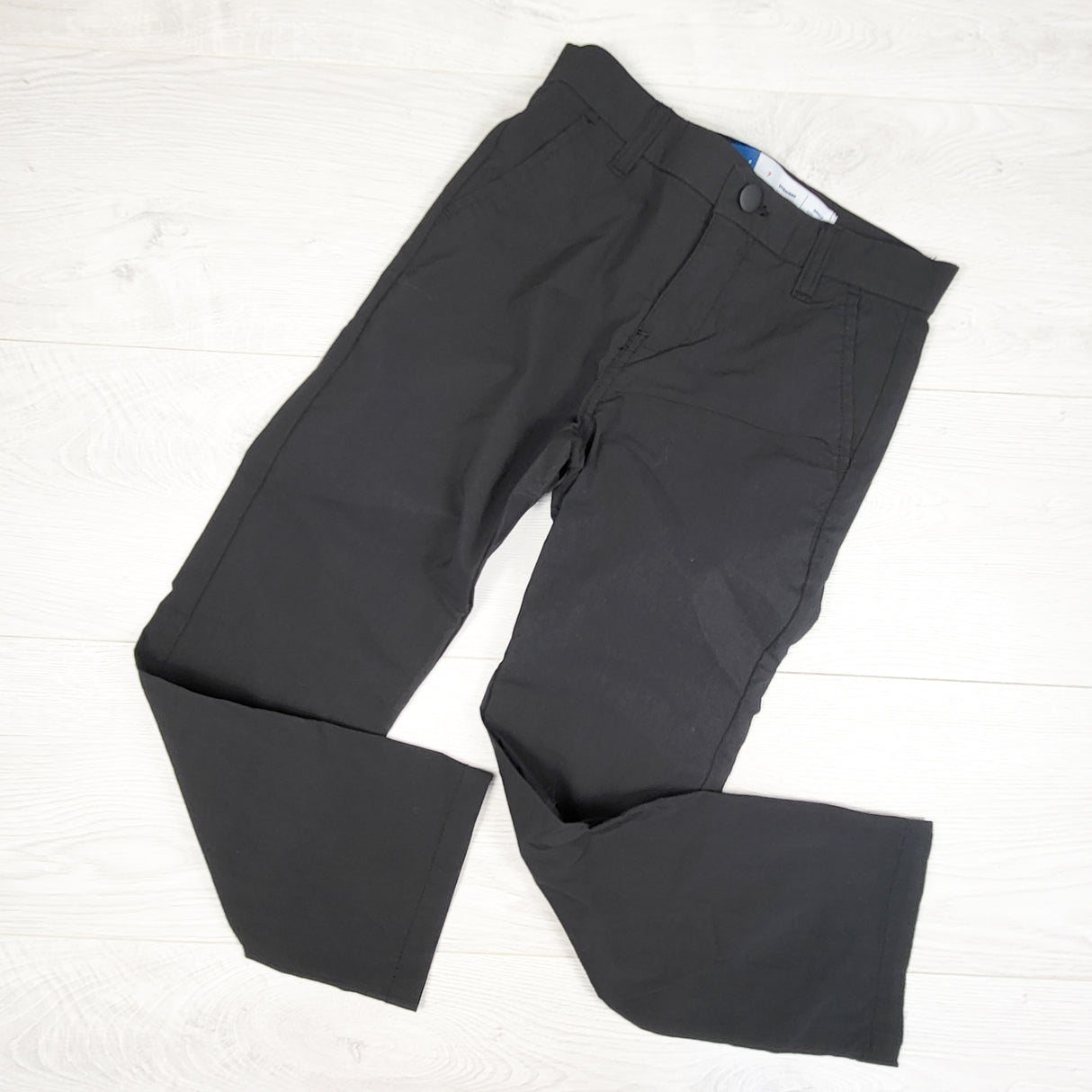 Old Navy black straight leg hiking style pants. Size 7