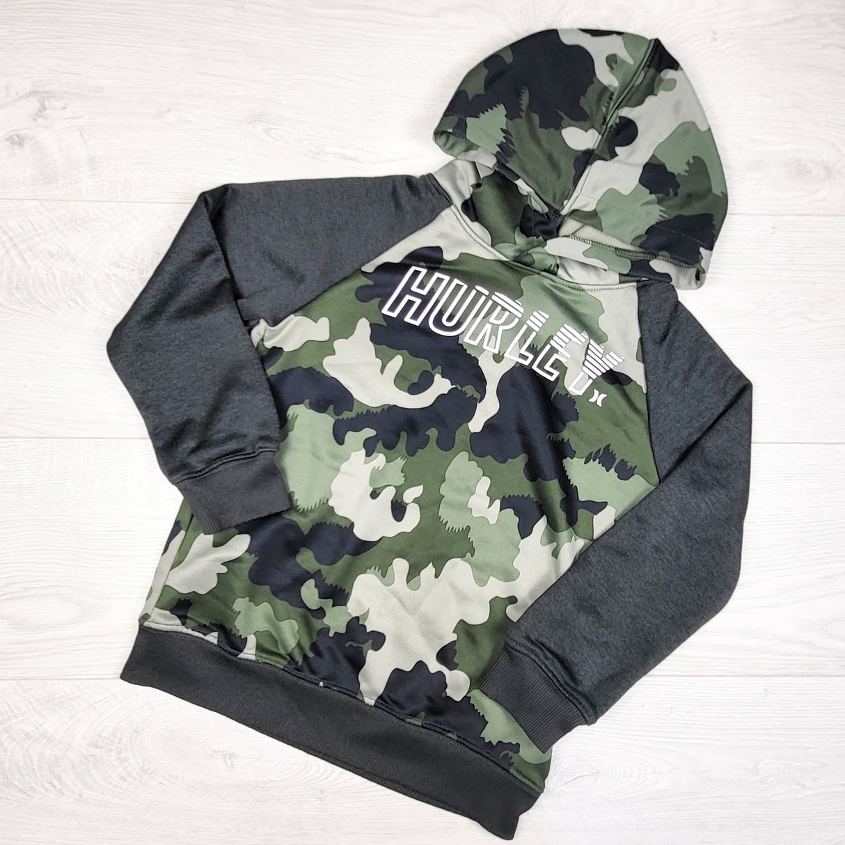 Hurley camouflage pullover active hoodie. Size 6