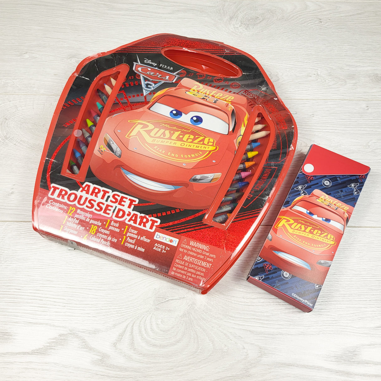 NEW - Disney Pixar Cars art set with extra pencil holder case (sorry, no shipping)