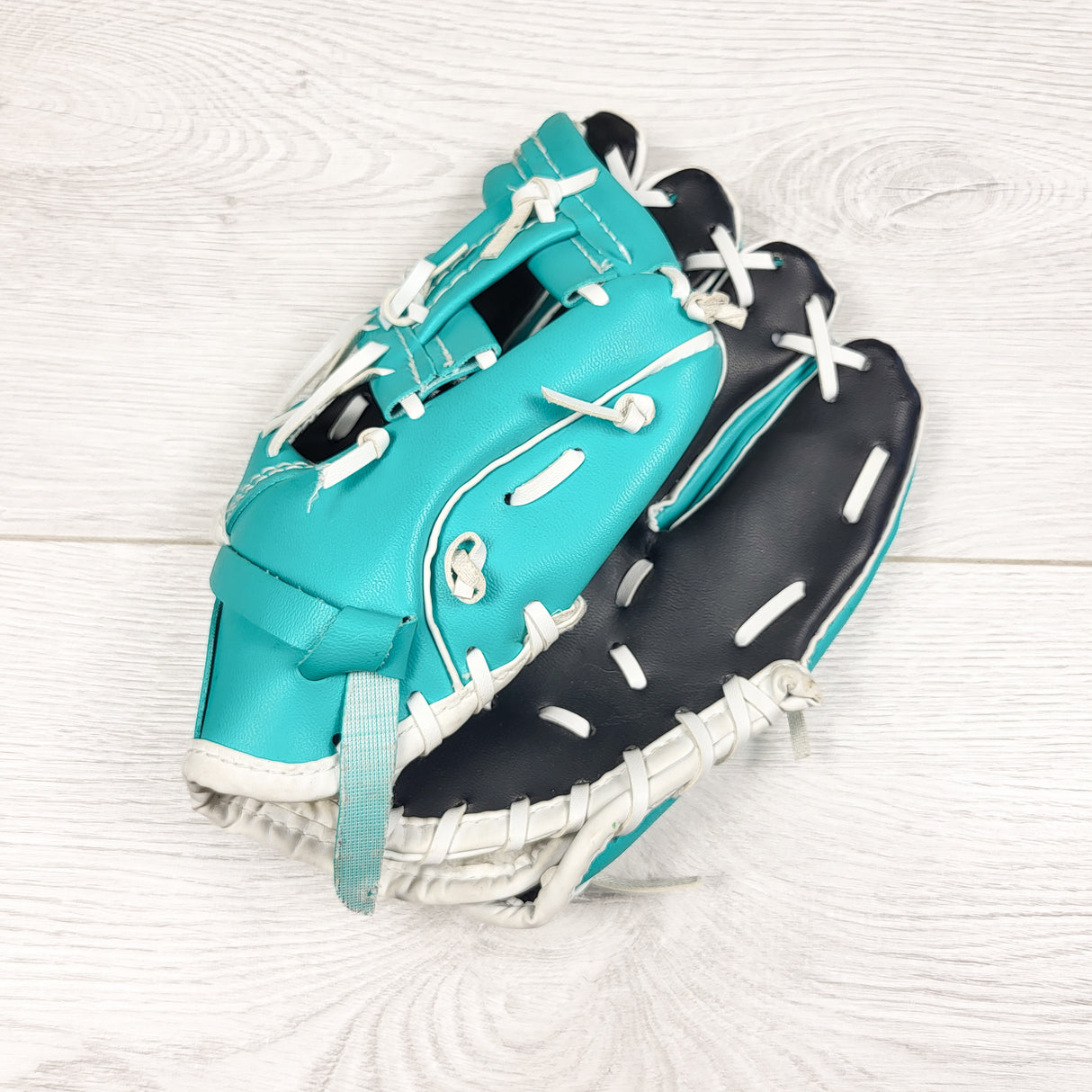 Teal left-handed baseball glove