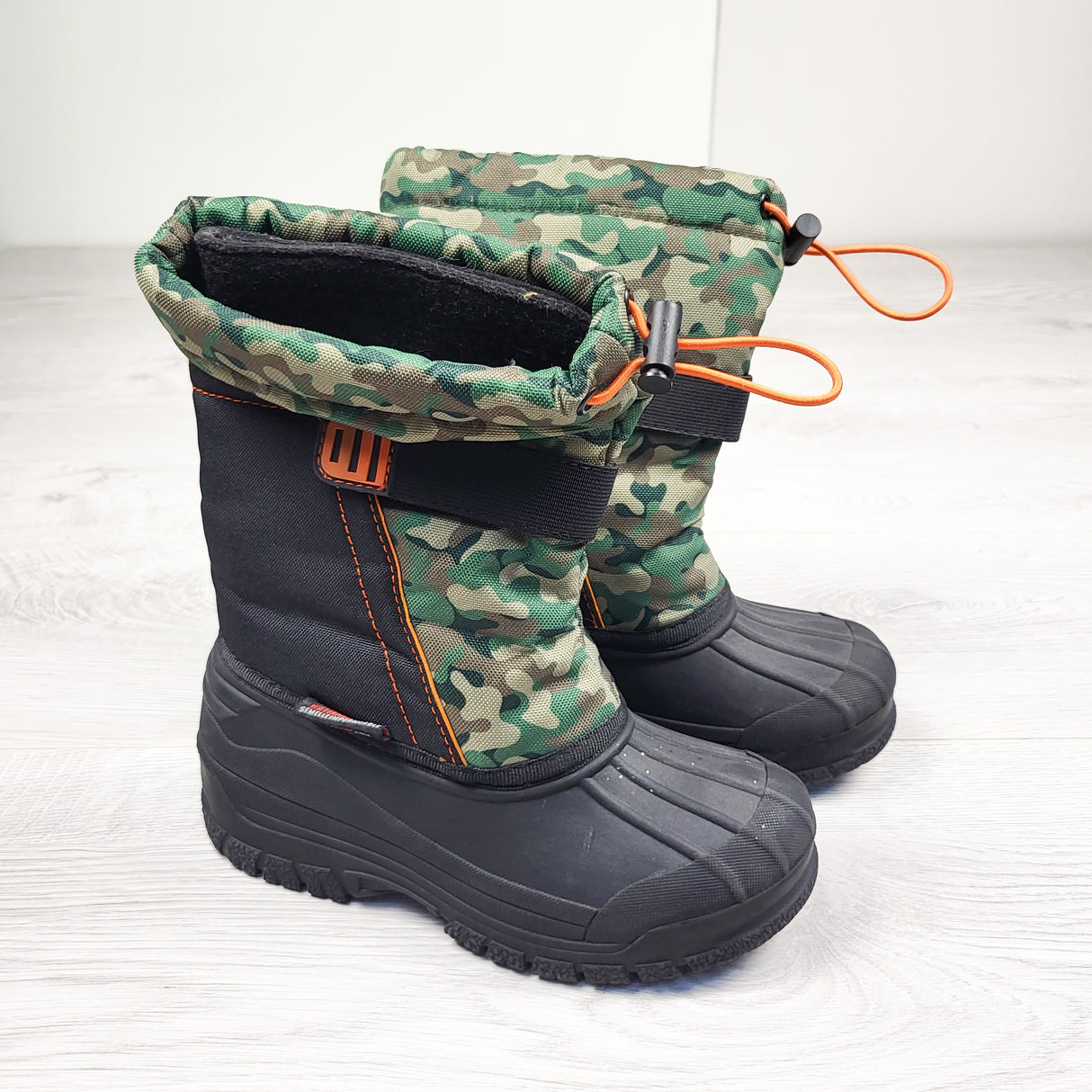 George brand snow boots. Size 13 (sorry, no shipping)