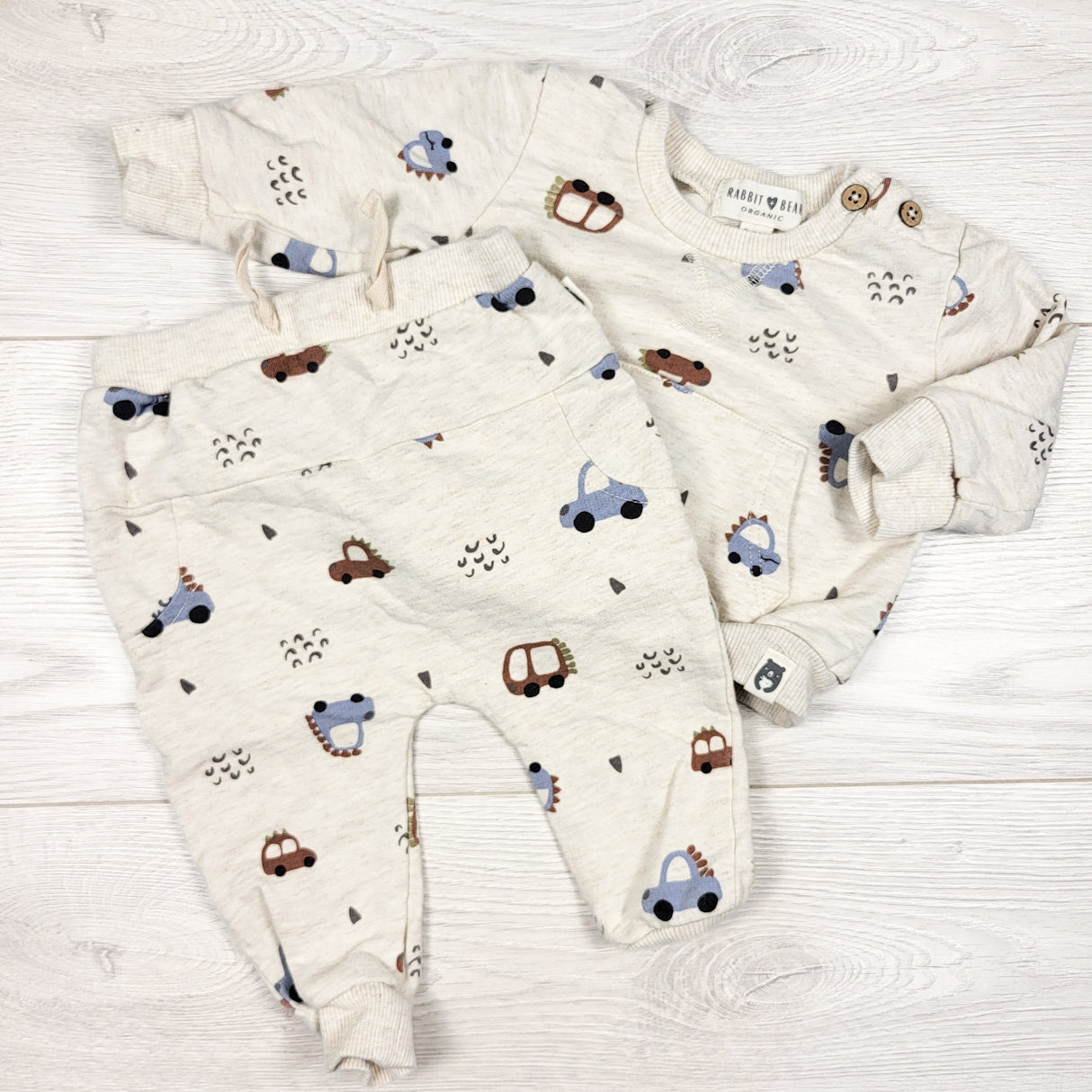 Rabbit + Bear grey 2pc set with cars. Size 0-3 months