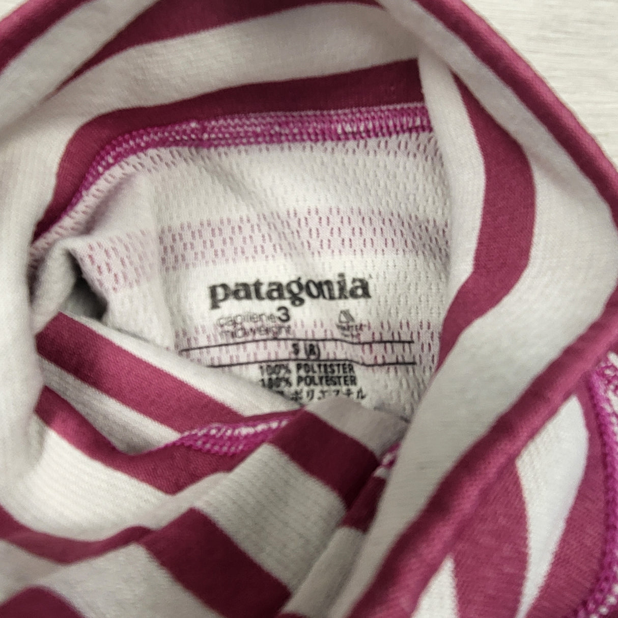 Patagonia Capilene 3 Midweight Zip-Neck Baselayer Shirt. Size 8
