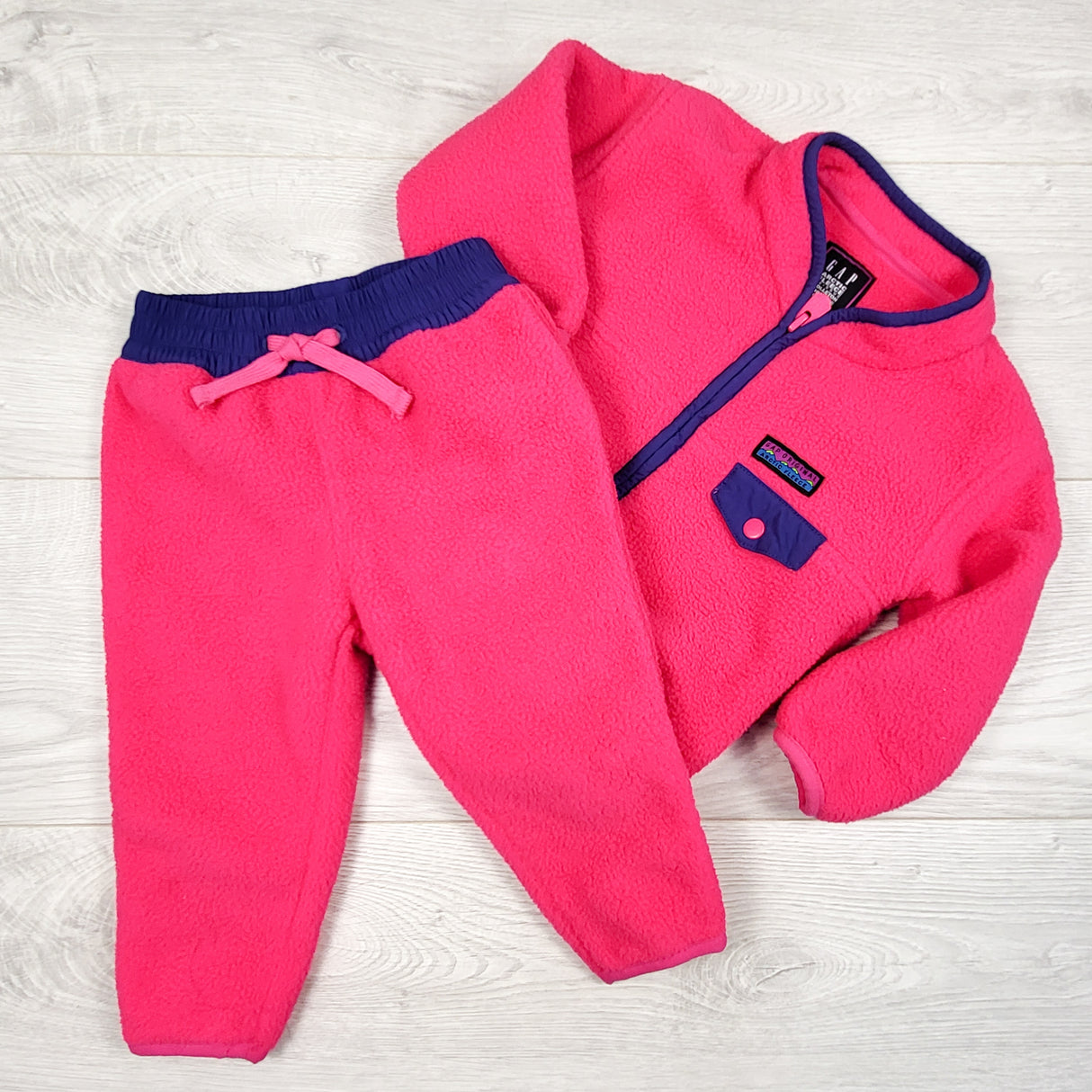 Gap Pink Arctic Fleece 2pc Set. Size 12-18 months