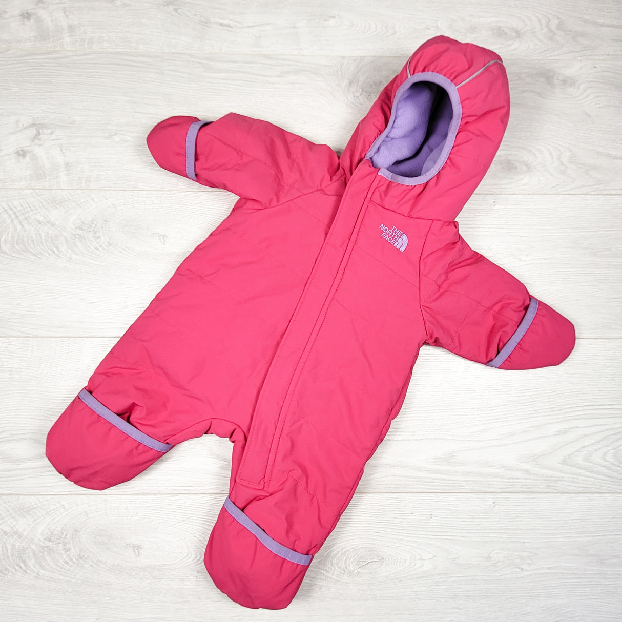 The North Face "Toasty Toes" Insulated Bunting Suit. Size 0-3 months