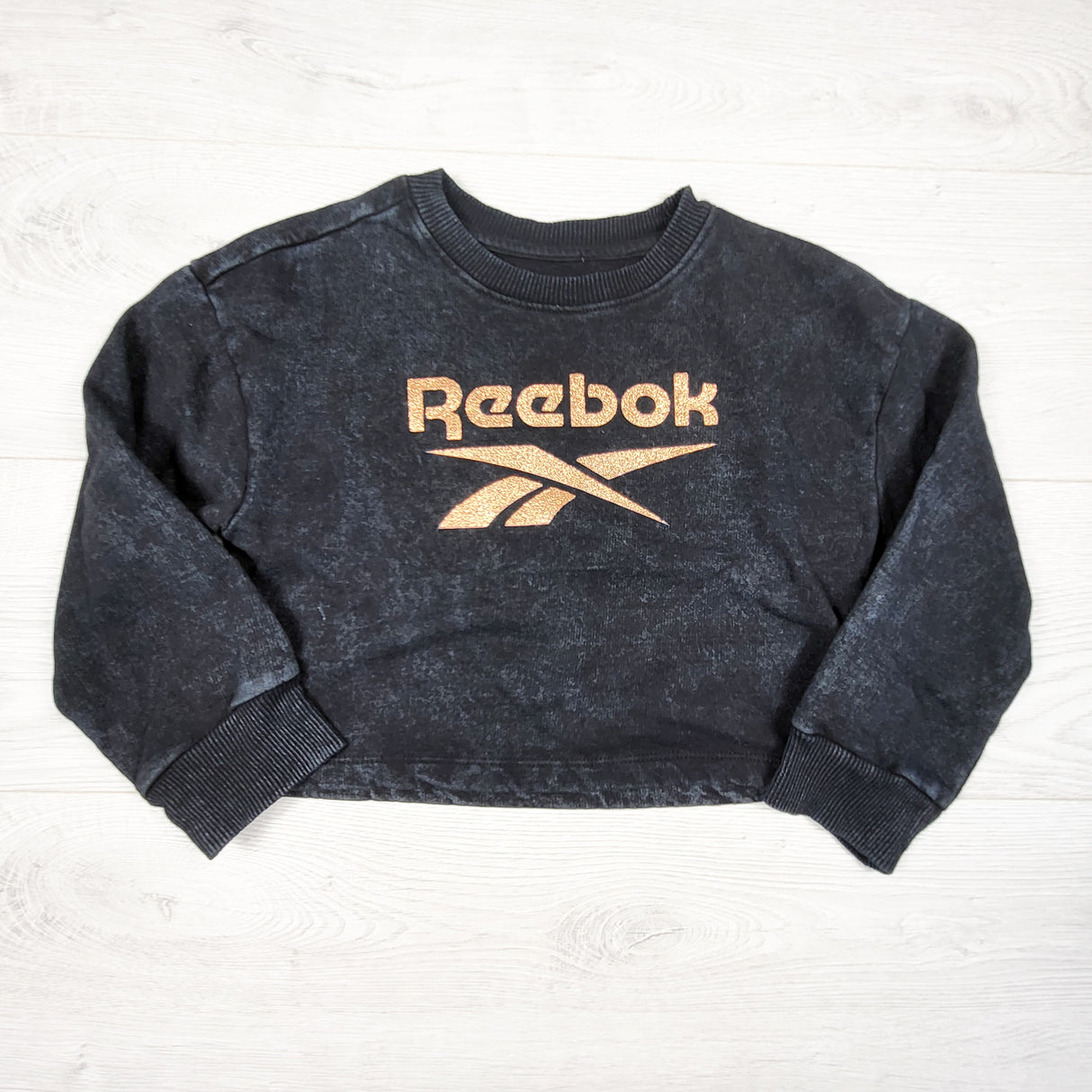 Reebok cropped sweatshirt. Size 5/6