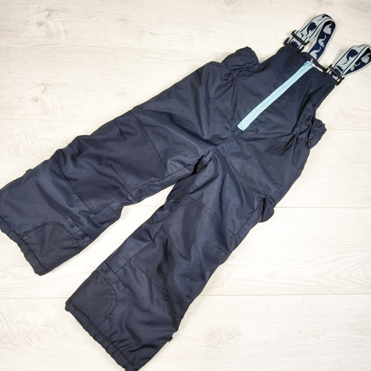 Disney Frozen navy snow pants. Size 4T