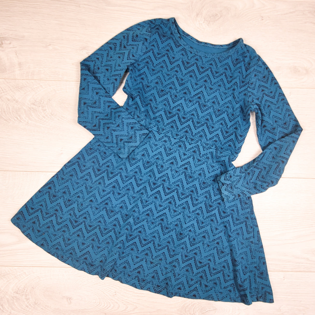 George teal patterned skater dress. Size 4/5T