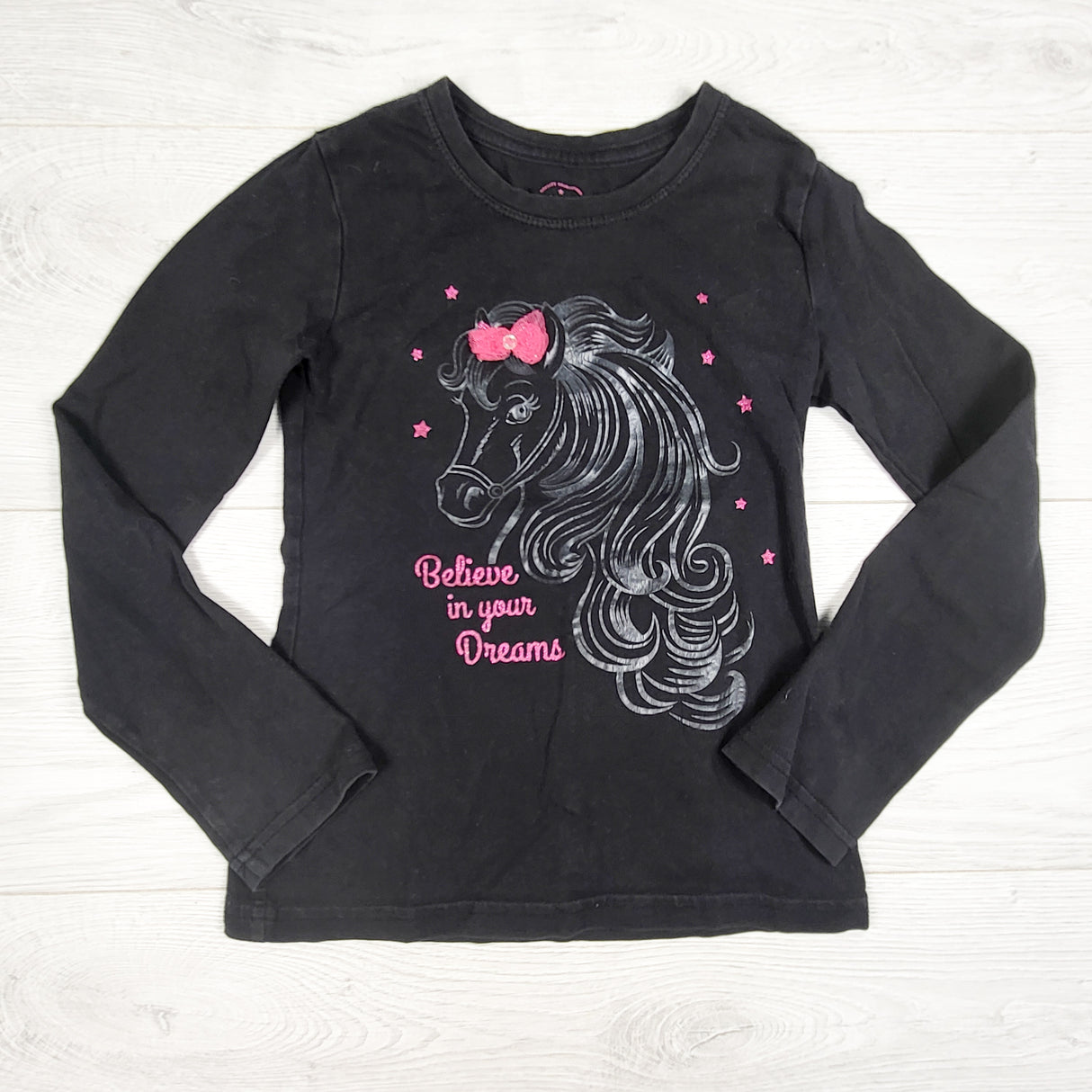 Faded Glory black top with horse. Size 4/5T
