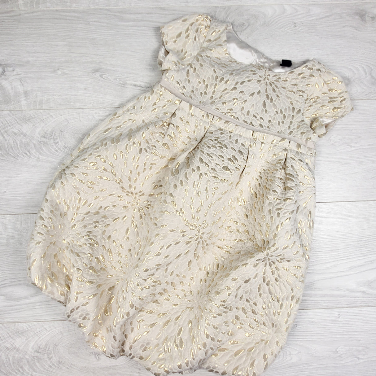 Gap cream and gold special occasion dress. Size 5T