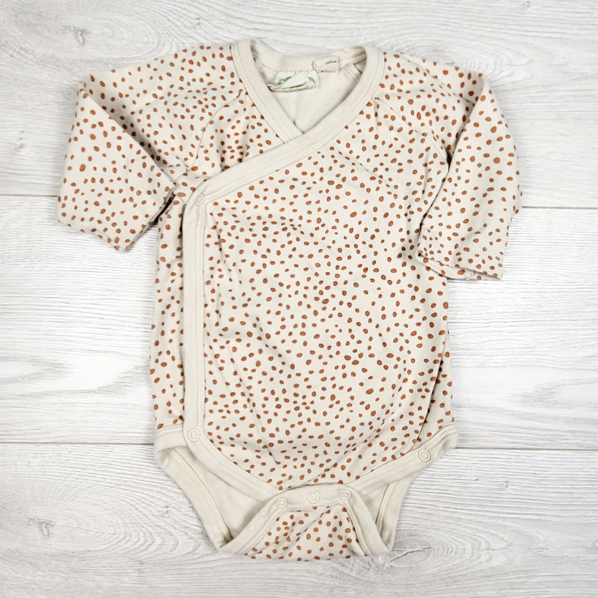 Parade Organic beige and tan dotted wrap style bodysuit. Size 6-12 months