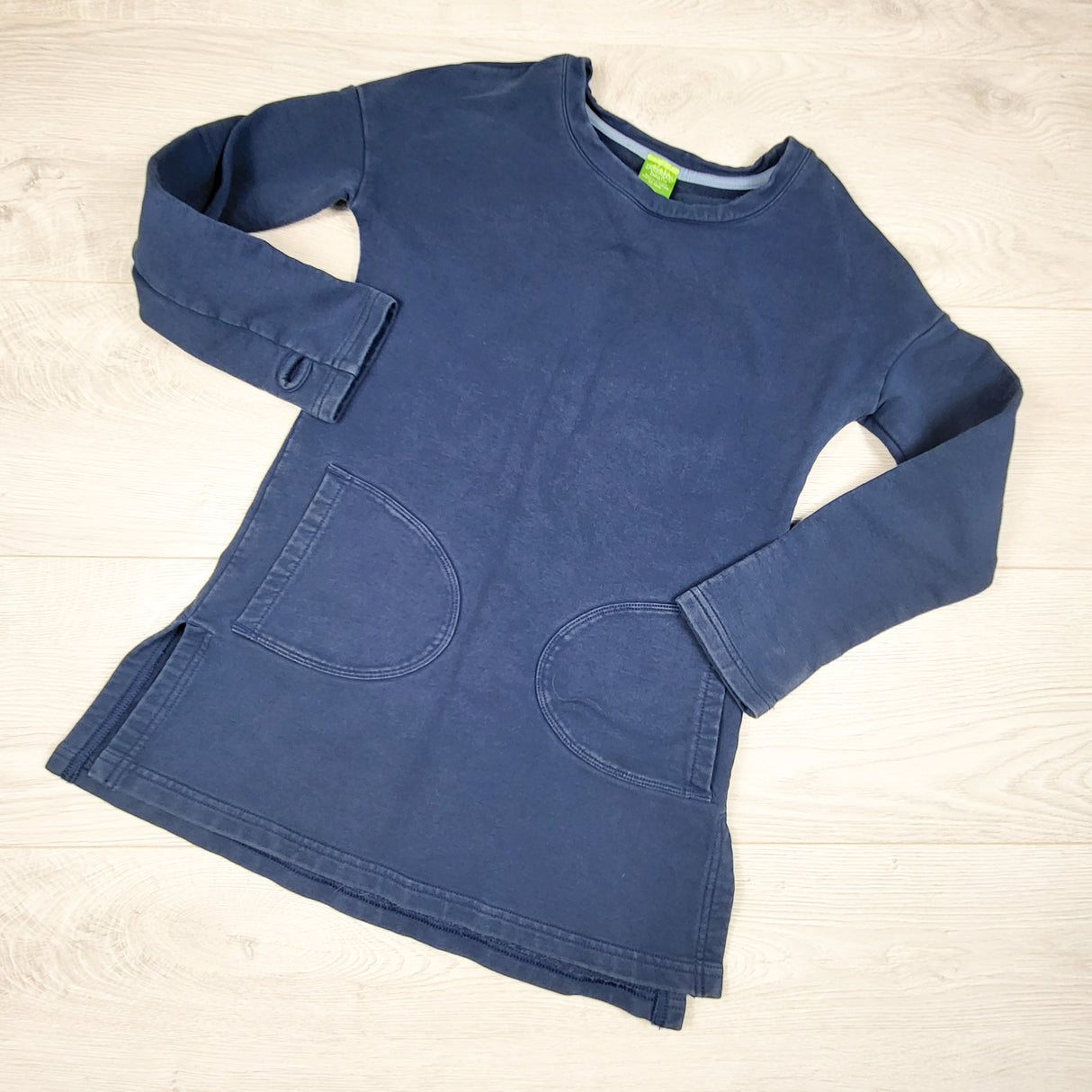 Peekaboo Beans blue tunic top. Size 7