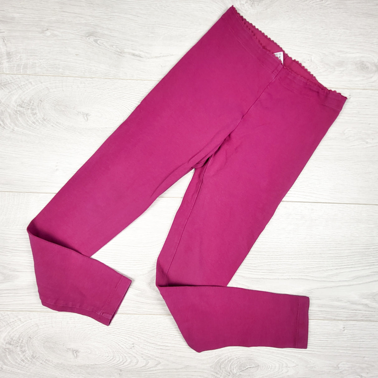 Tea Collection dark pink leggings. Size 7