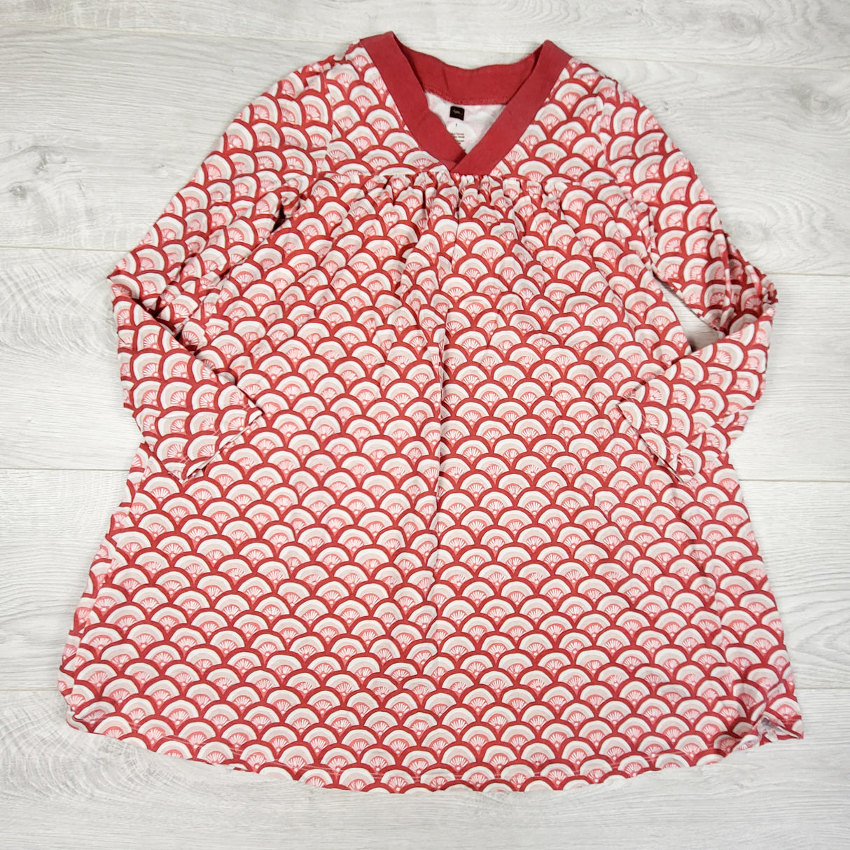 Tea Collection coral scallop patterned dress. Size 7