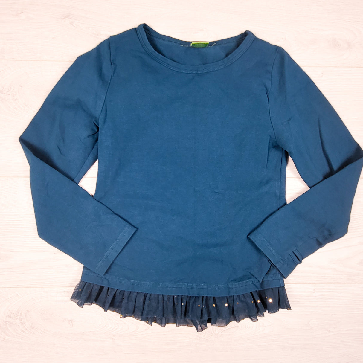 Peekaboo Beans teal top with tulle trim. Size 7