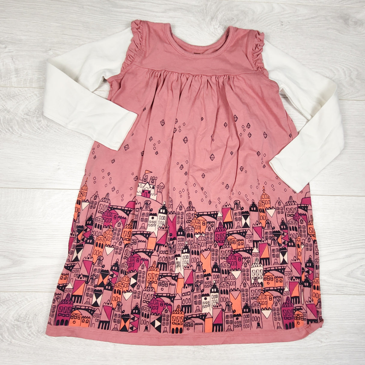 Tea Collection pink fooler dress with cityscape. Size 7