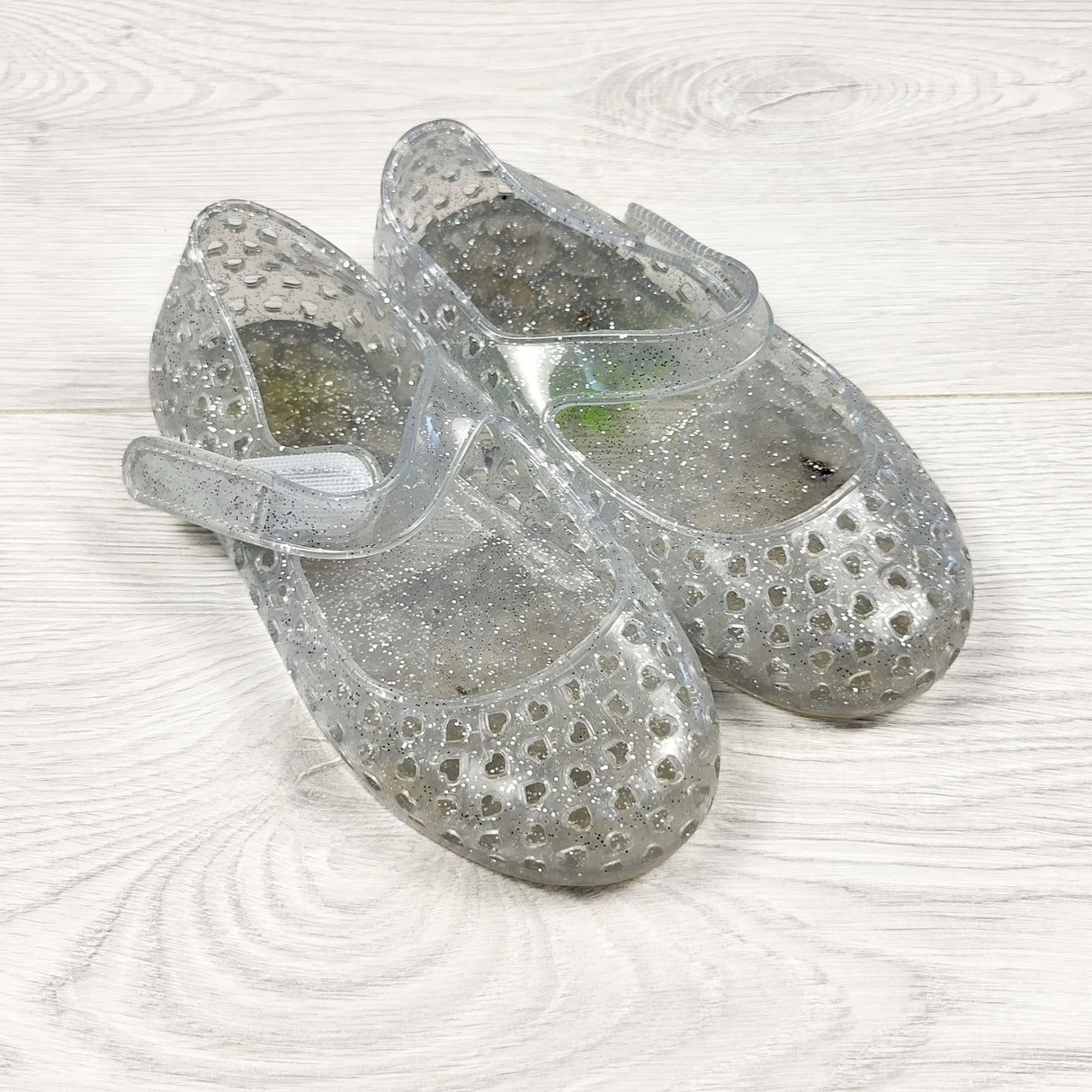 Old Navy clear jelly shoes. Size 8