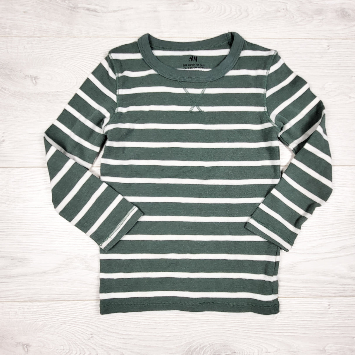 H and M green striped long sleeve top. Size 2-4T