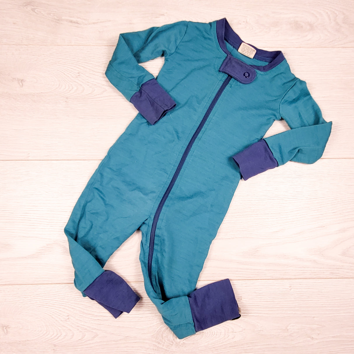 Wee Woolies merino wool zippered sleeper. Size 3-6 months - AS IS