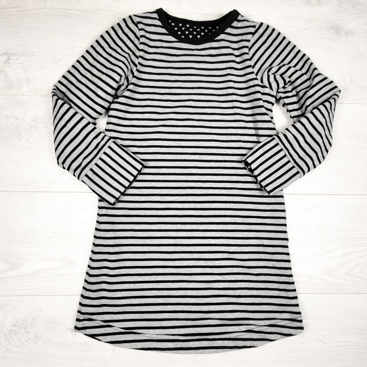 Peekaboo Beans double knit reversible dress (hearts and striped.) Size 7