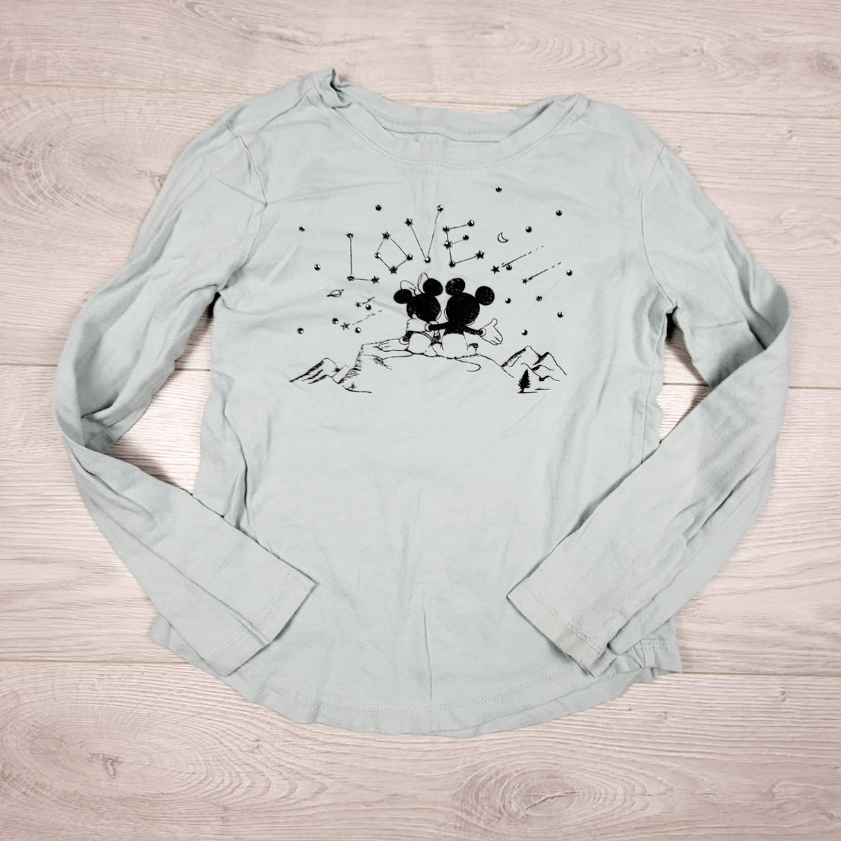 Gap x Disney aqua "Love" Mickey and Minnie Mouse top. Size 6/7