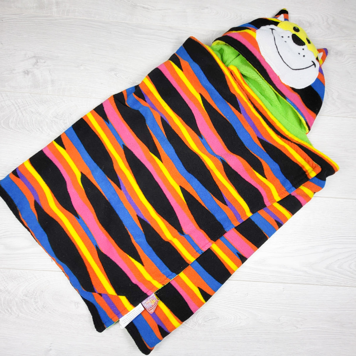 FlipaZoo 2-in-1 Reversible Hooded Bath and Beach Towel