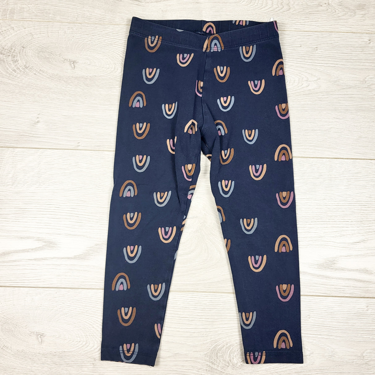 Rise Little Earthling navy rainbow print leggings. Size 2/3T