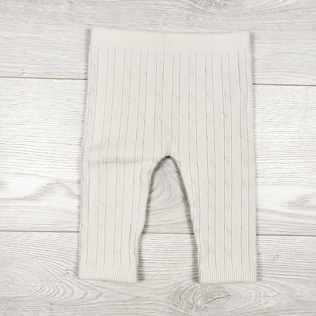 George white cable knit sweater tights. Size 3-6 months