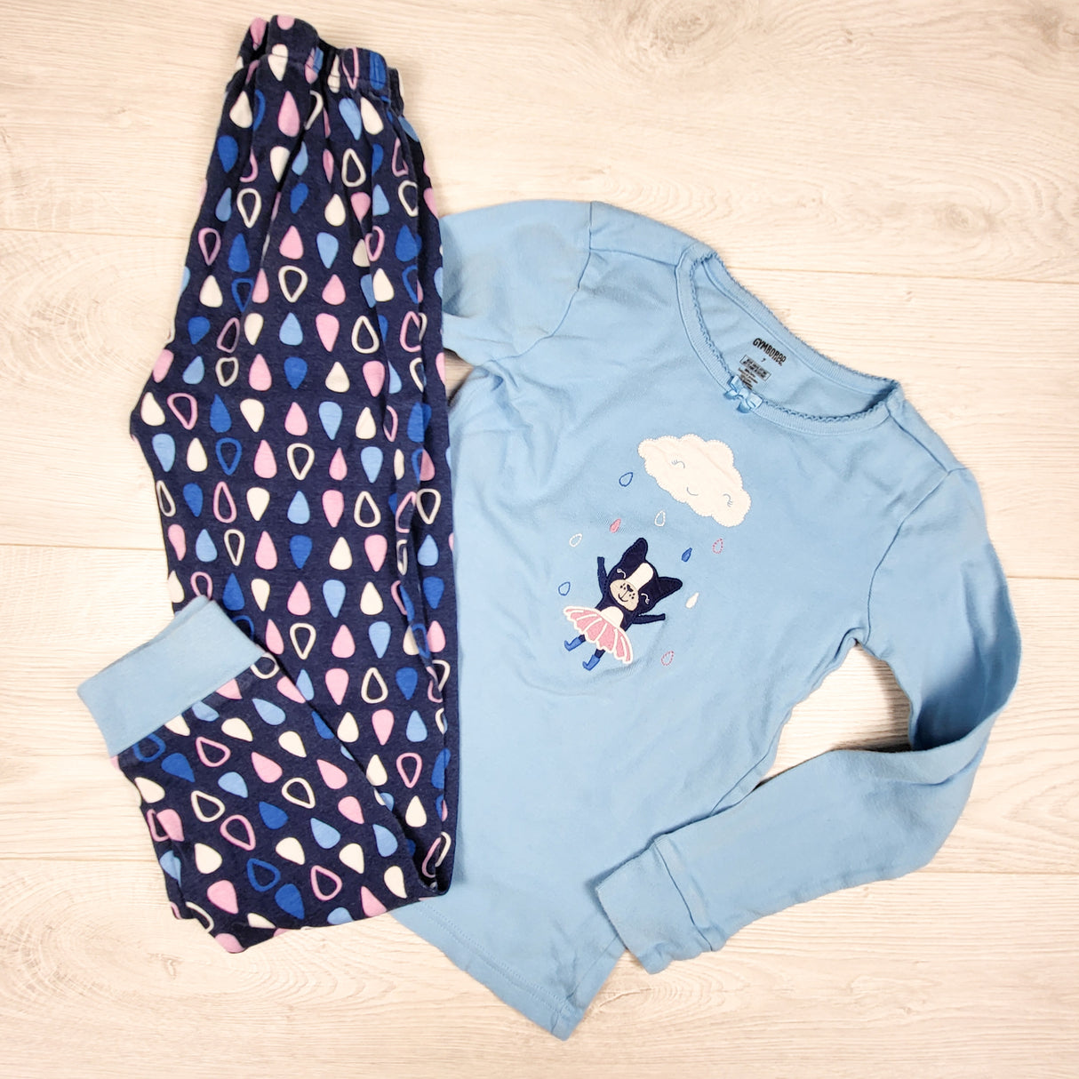 Gymboree purple and navy 2pc PJs with raindrops. Size 7