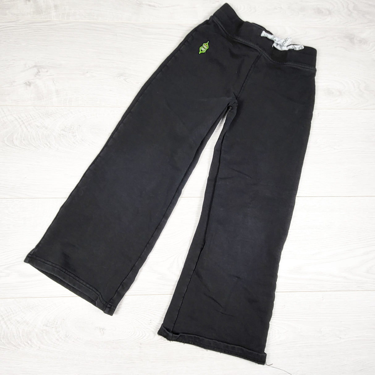 Peekaboo Beans black wide leg drawstring pants. Size 7