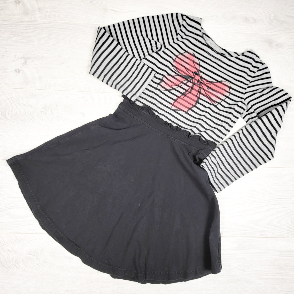 Peekaboo Beans black and grey striped dress with bow. Size 7