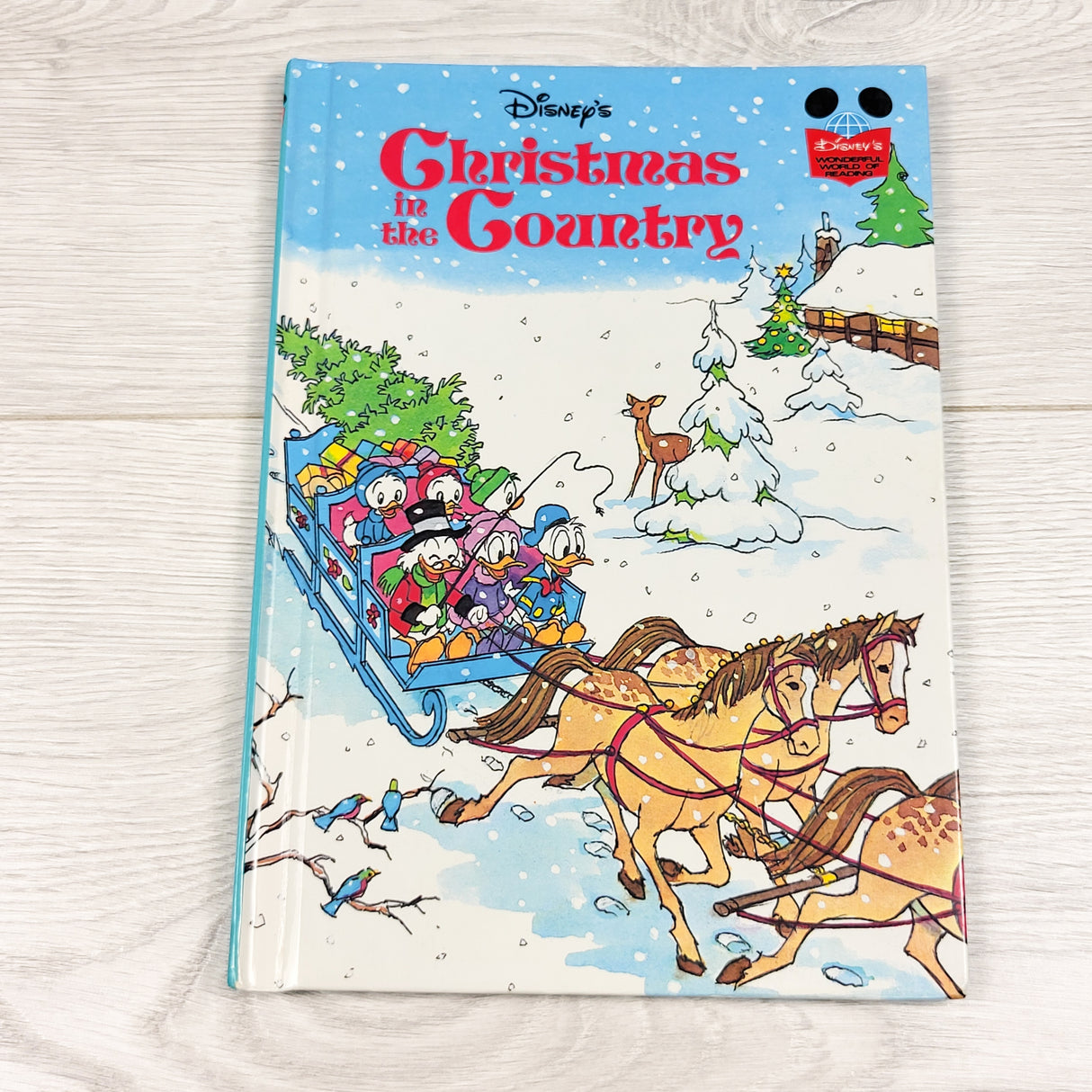 Vintage 1982 Walt Disney "Christmas in the Country" hardcover book