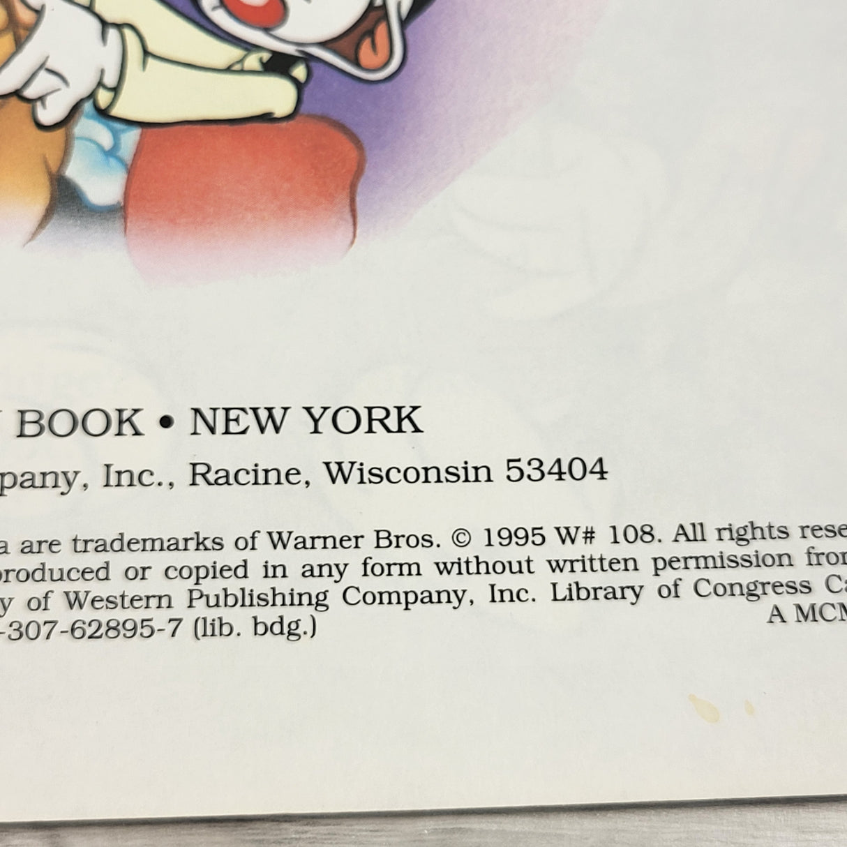 Vintage 1995 Animaniacs "Meltdown at the Wax Museum" soft cover book - AS IS