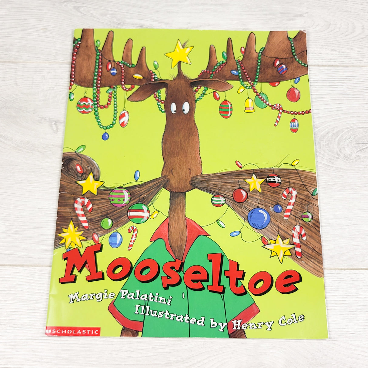 Mooseltoe. Soft cover book