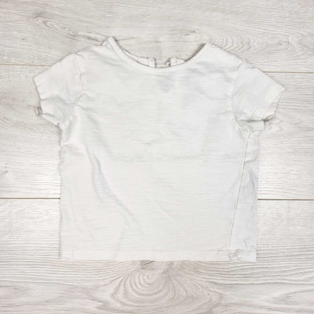George white t-shirt. Size 2T