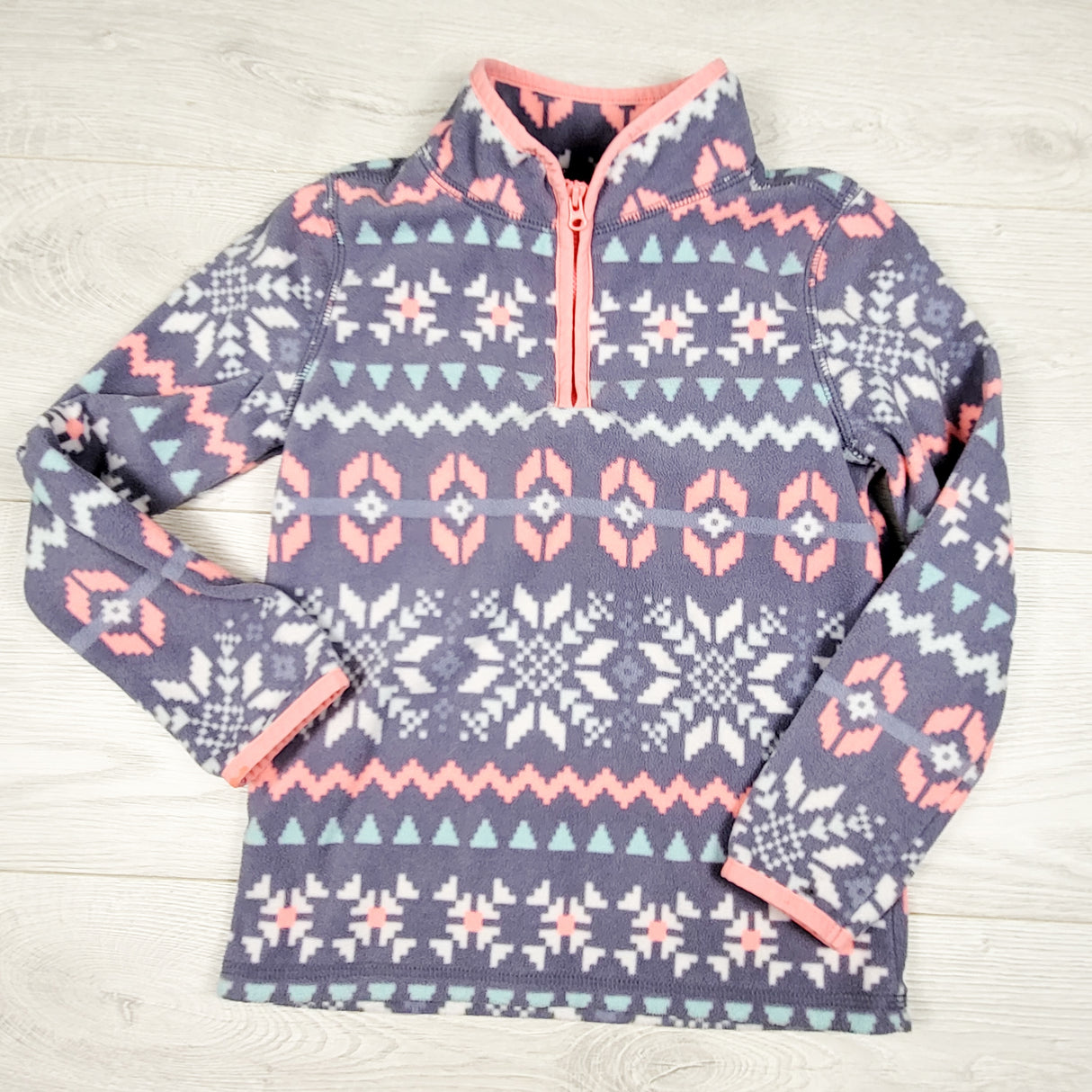 Oshkosh grey patterned pullover fleece jacket. Size 6/6X - AS IS