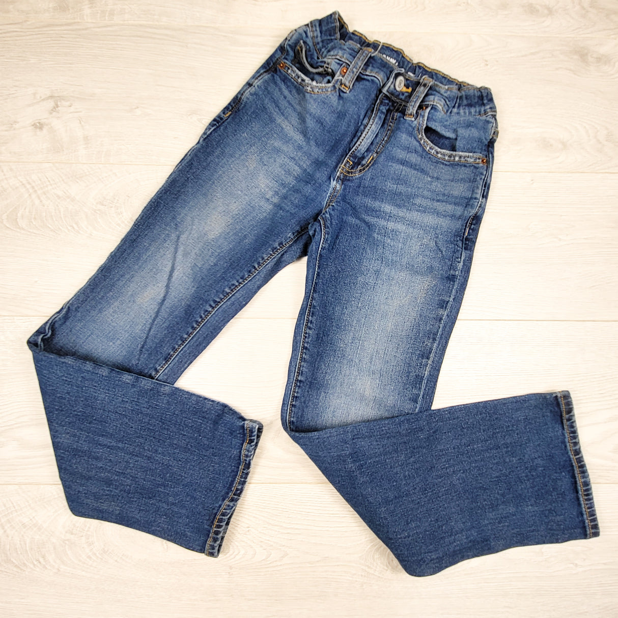 Old Navy straight leg jeans. Size 10