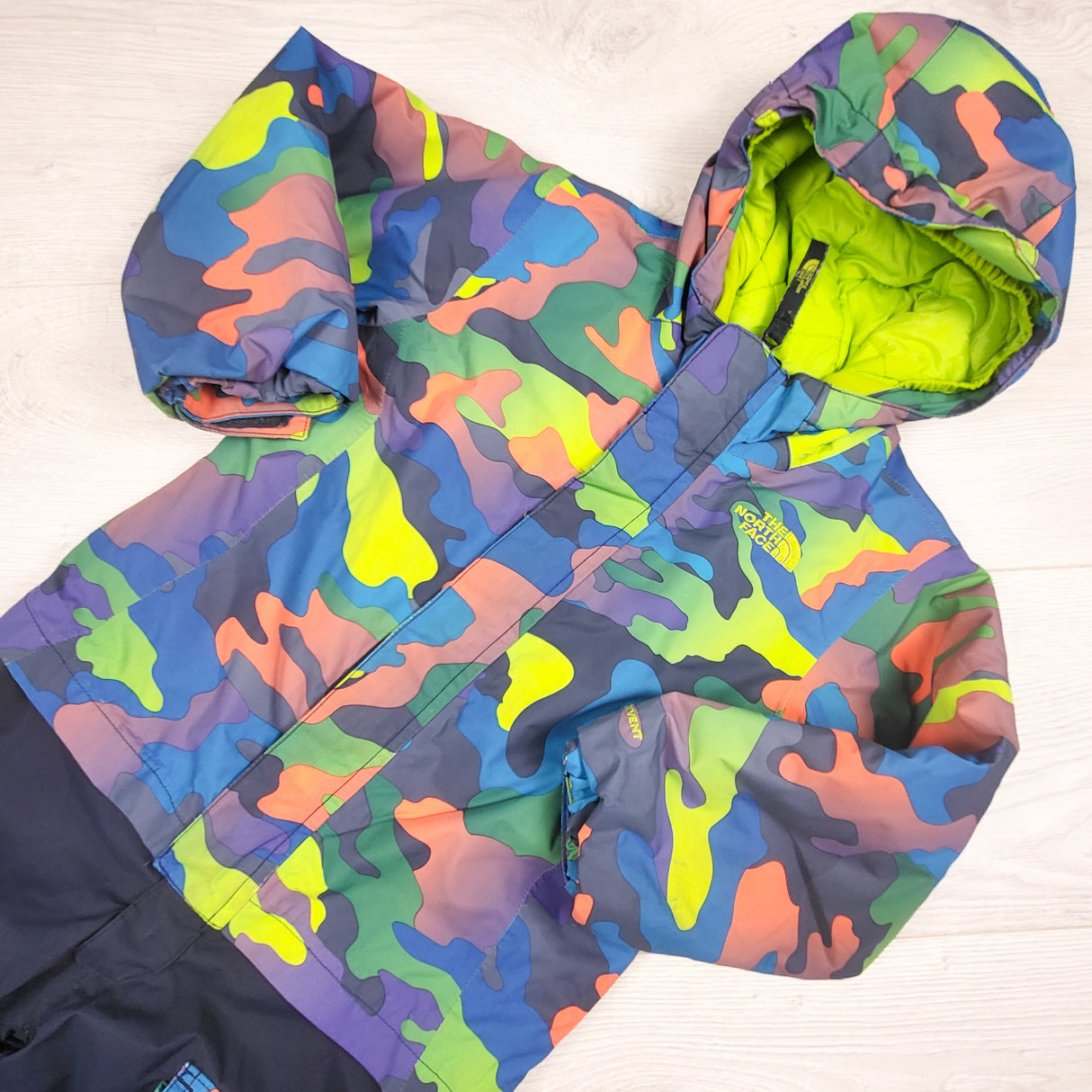 The North Face "Freedom" One-Piece Snowsuit. Size 3T - AS IS