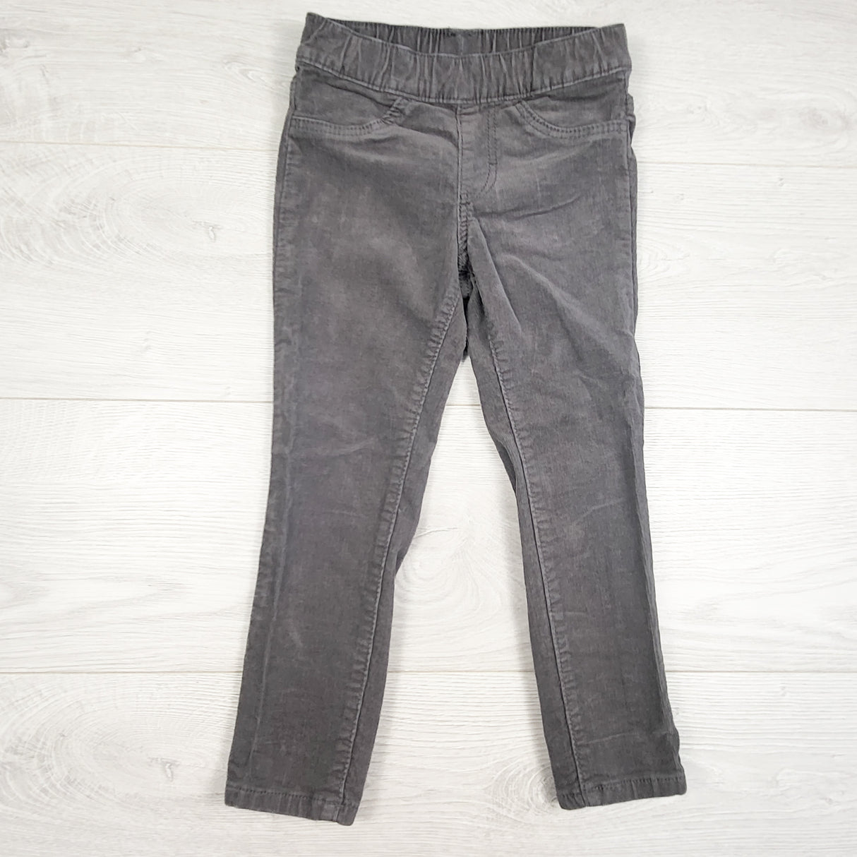 H and M grey skinny pull-on corduroy pants. Size 2/3T