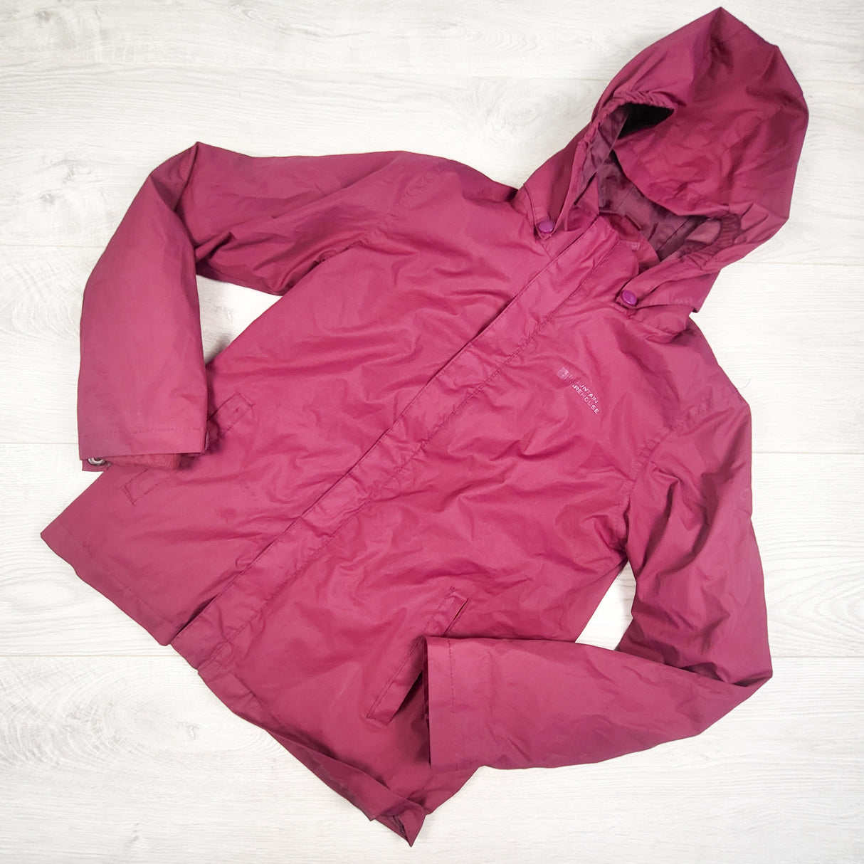 Mountain Warehouse dark pink fleece lined water resistant jacket. Size 9/10 - AS IS