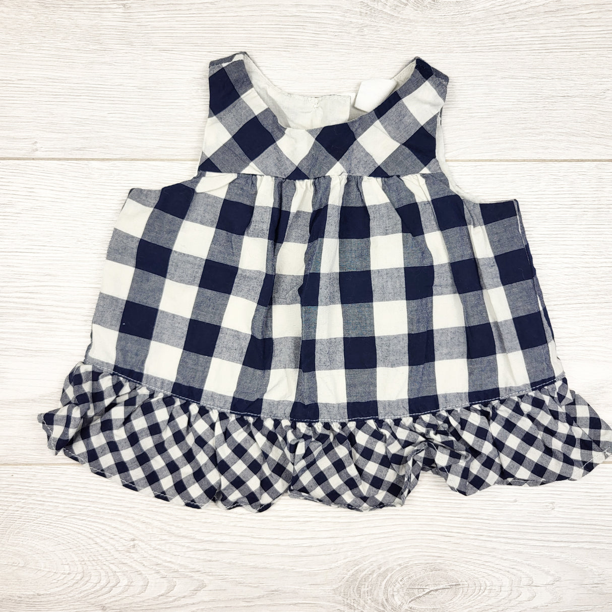 Gap navy checked top. Size 3-6 months