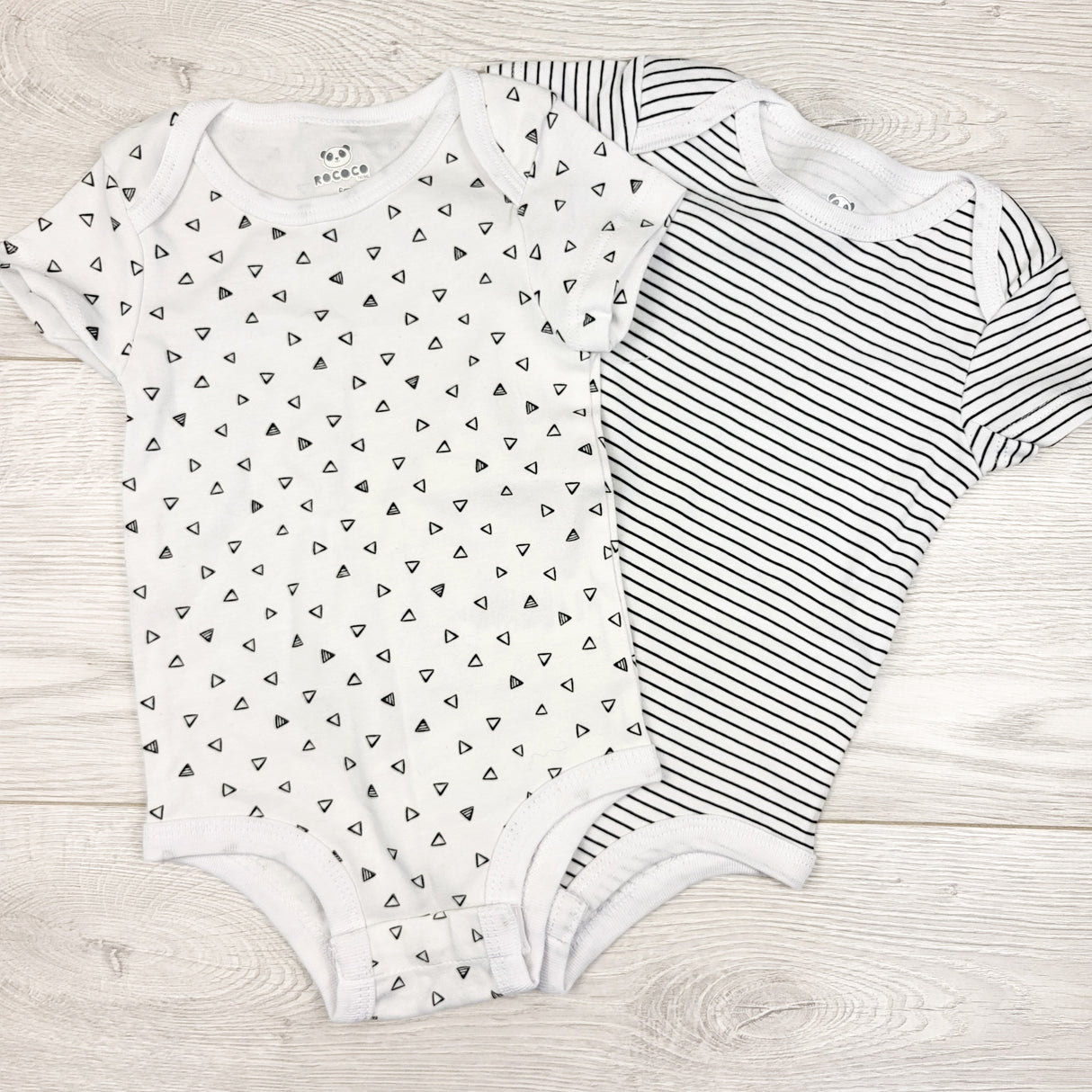 Rococo white and black 2pc bodysuit set. Size 6 months