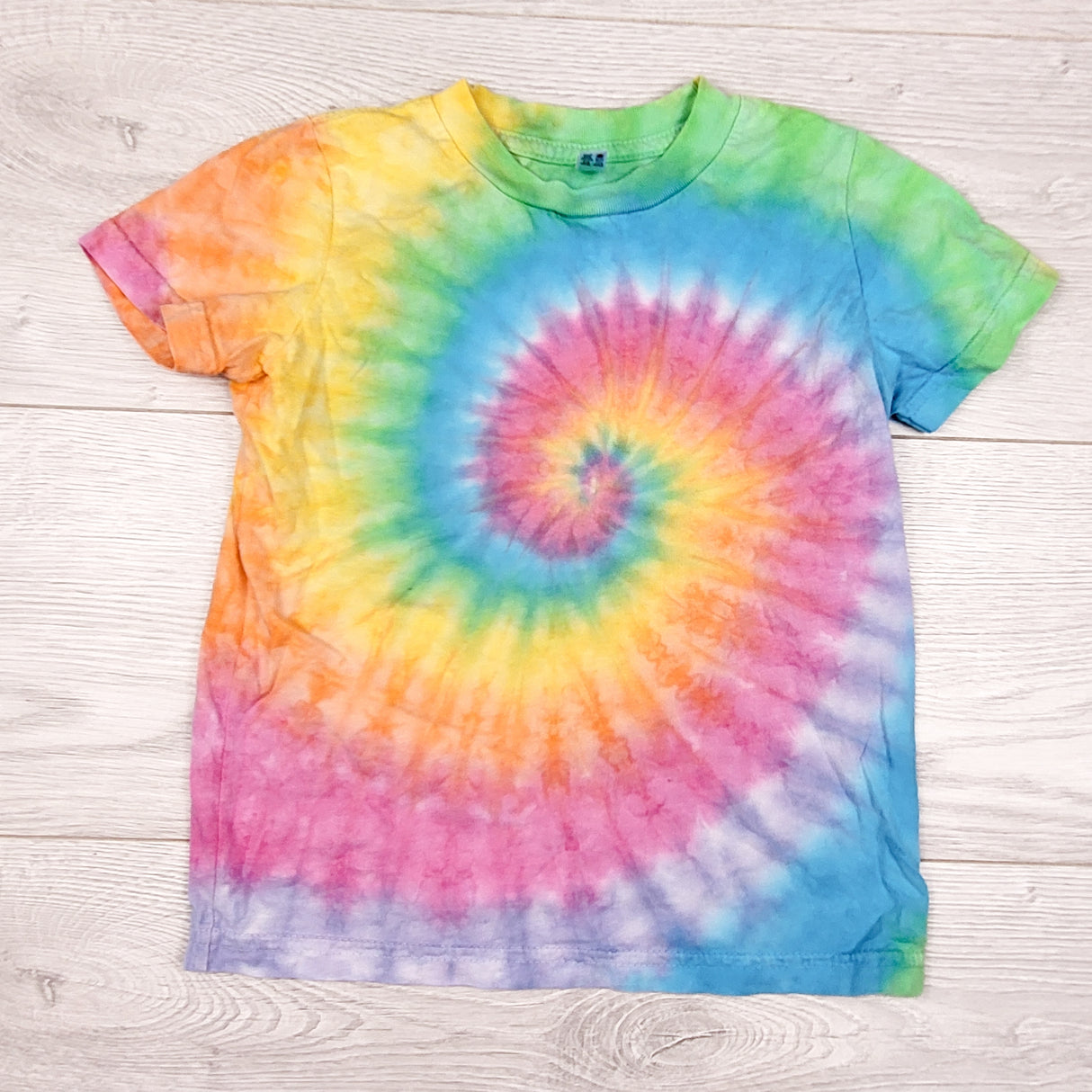 Custom made tie dye t-shirt. Size 4T