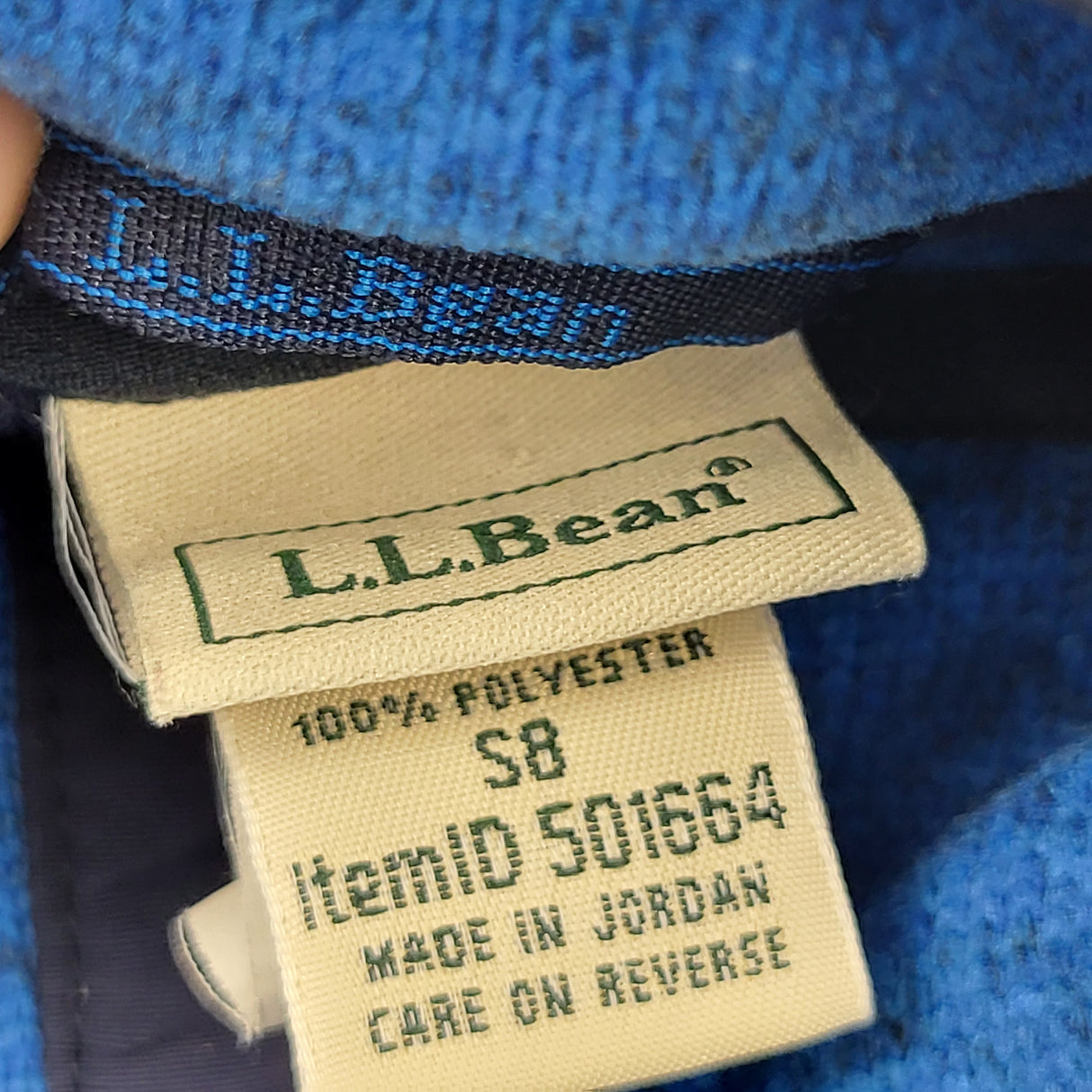 L.L. Bean two-tone blue pullover sweater fleece. Size 8